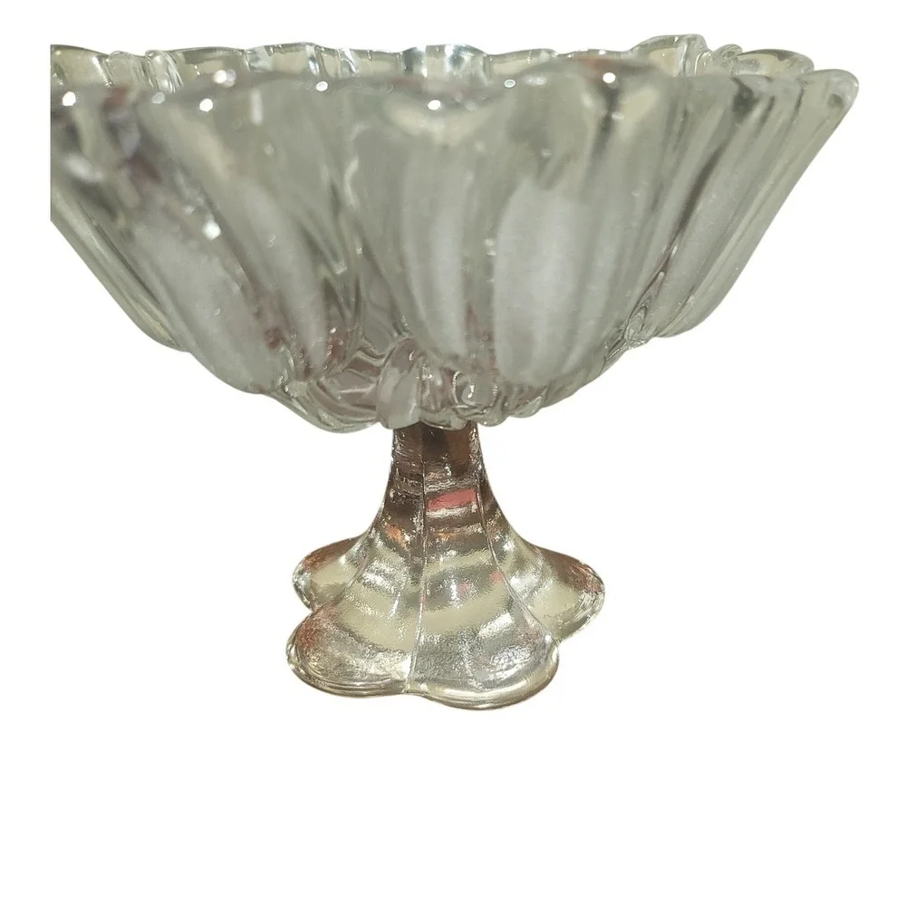 Glass Pedestal Candy Dish Frosted Flower‎ Petal Design Vintage Serveware